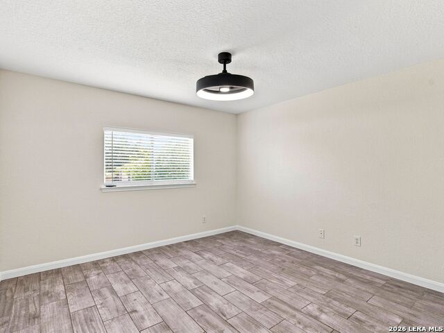5512 Saffron Way Property Photo 17