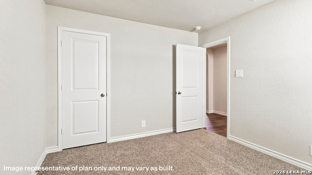 20757 Streamlet End Property Photo 4