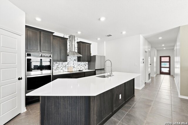 248 W Granite Shores Property Photo 9