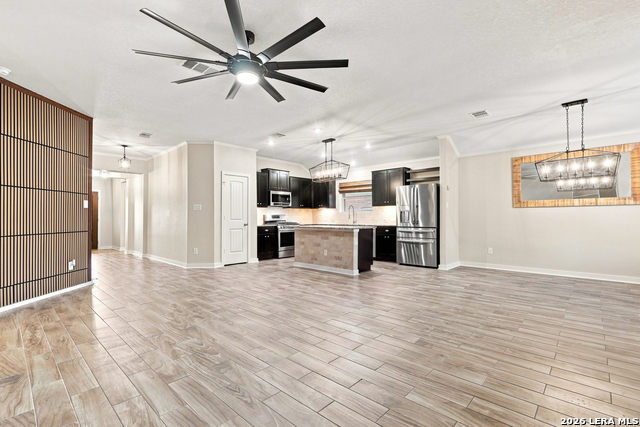 5122 Blue Ivy Property Photo 6