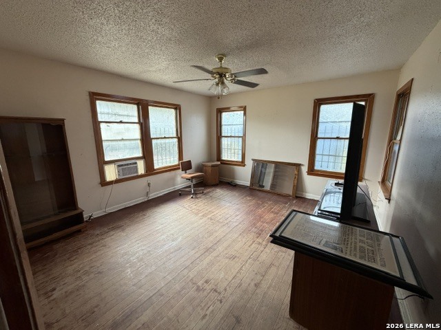 16472 N State Highway 16 Property Photo 6