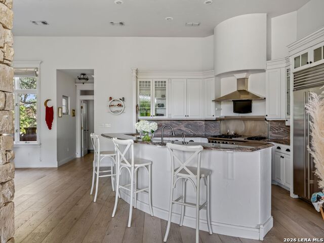 220 South River Property Photo 12