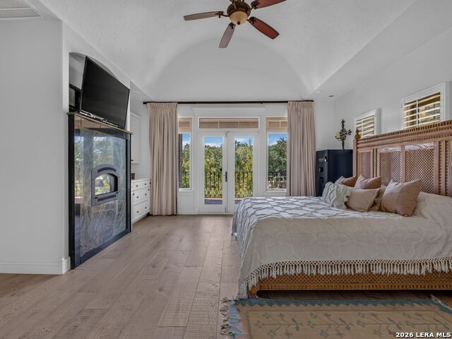 220 South River Property Photo 16