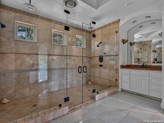 220 South River Property Photo 18