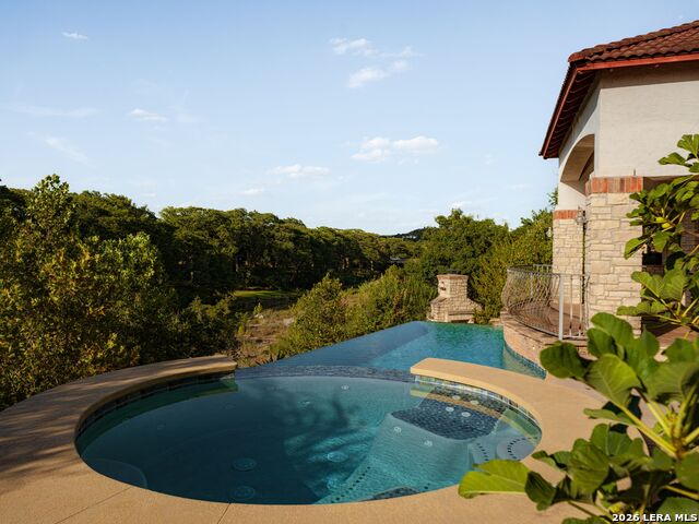 220 South River Property Photo 19