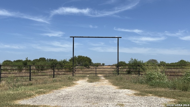 00 Cr 430 Property Photo 1