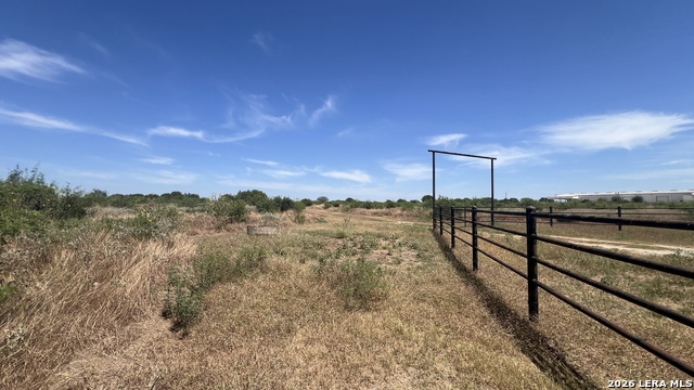 00 Cr 430 Property Photo 4