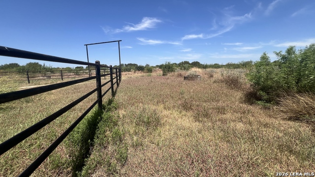 00 Cr 430 Property Photo 5