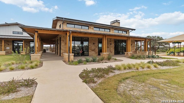 20743 Streamlet End Property Photo 40