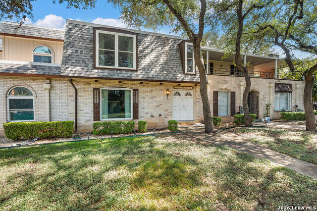 2012475 Property Photo 2