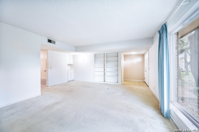 2012475 Property Photo 7
