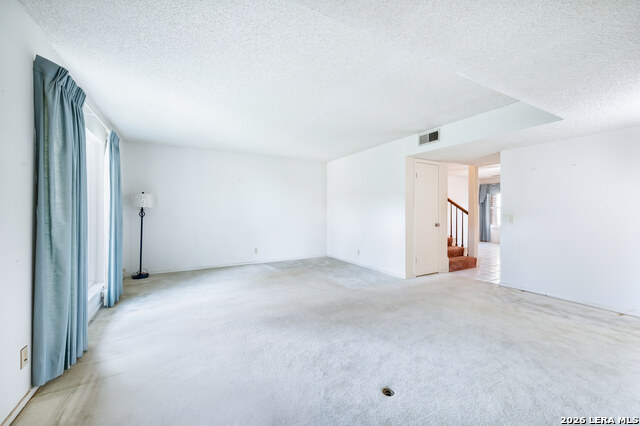 2012475 Property Photo 9