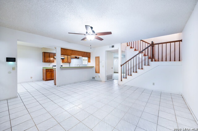 2012475 Property Photo 13