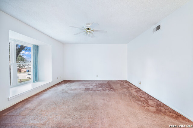 2012475 Property Photo 24
