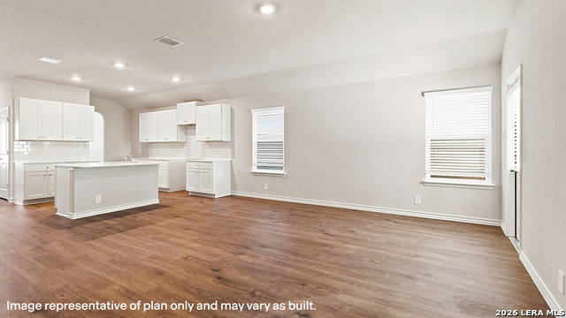 20735 Streamlet End Property Photo 22