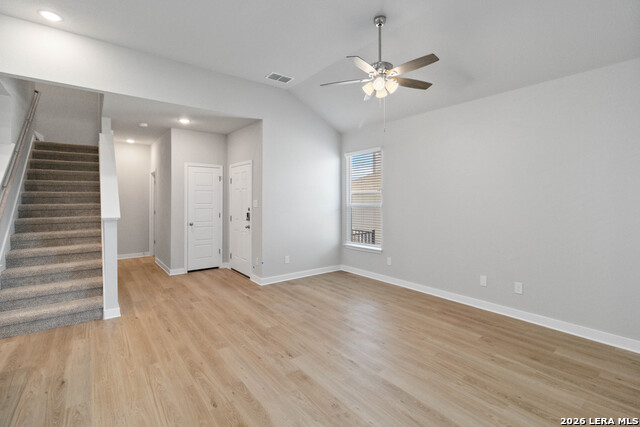 1021 Staglin St Property Photo 5