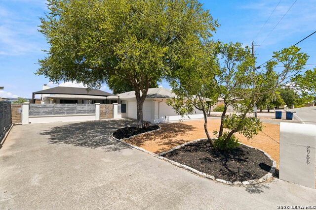 2988 Colleen Dr Property Photo 1