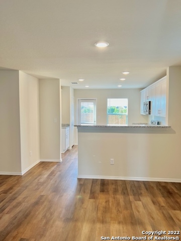 6234 Fieldrun Property Photo 4