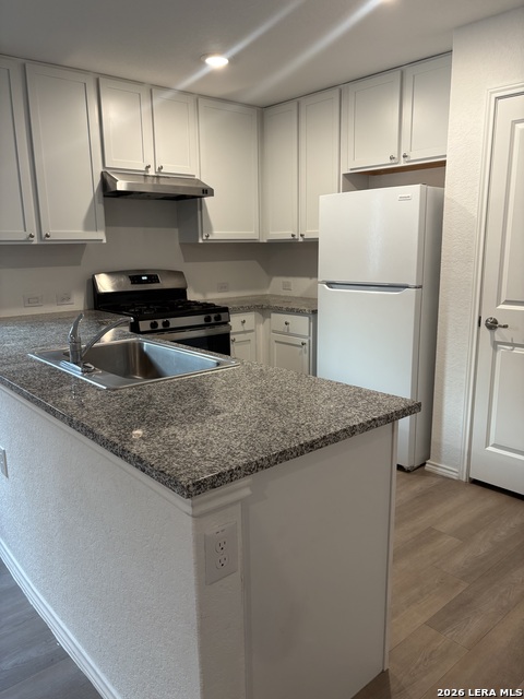 930 Cook Bnd Property Photo 2