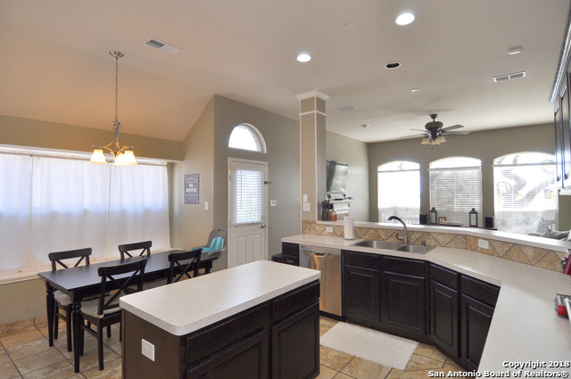 12427 Hart Cliff Property Photo 6