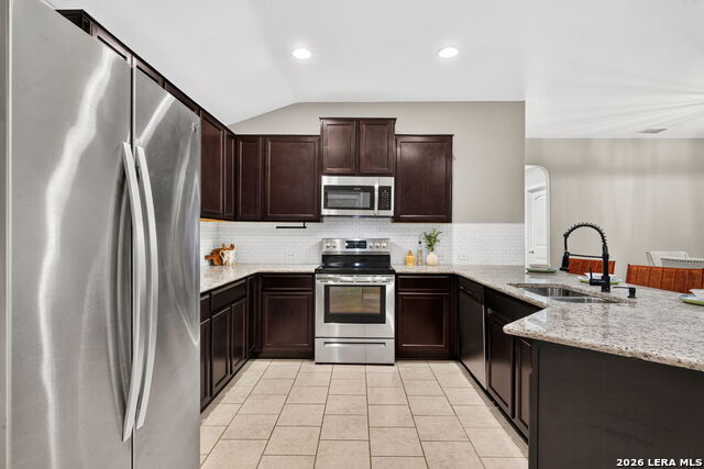 12014 Sapphire Riv Property Photo 9
