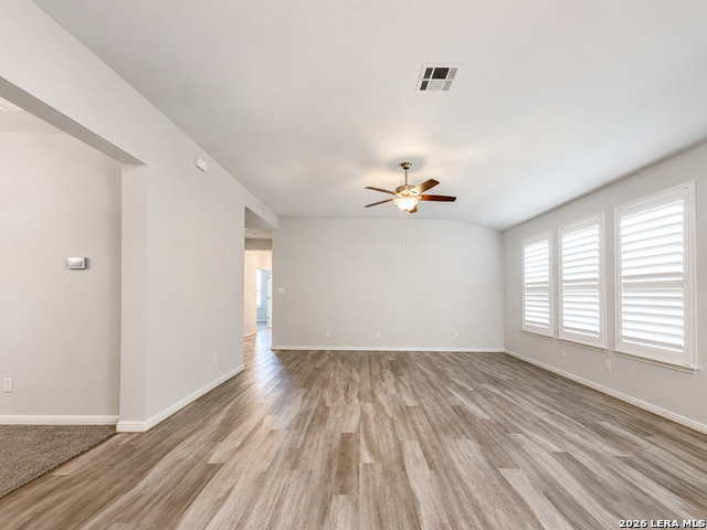 11515 Bakersfield Pass Property Photo 2