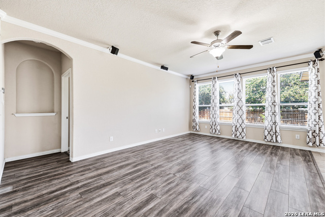 8610 Sierra Sky Property Photo 5