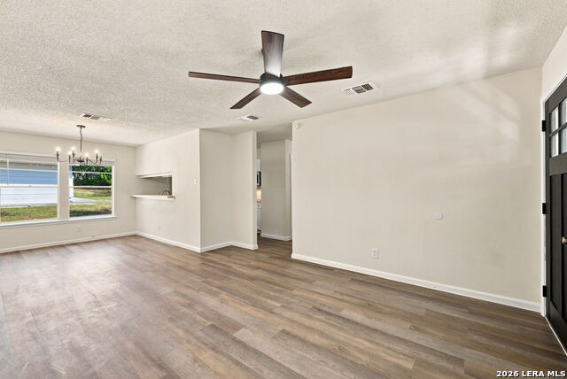 4903 Hemphill Dr Property Photo 7