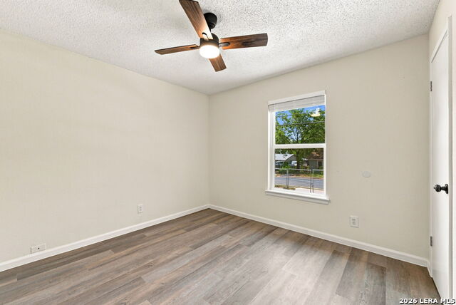 4903 Hemphill Dr Property Photo 13