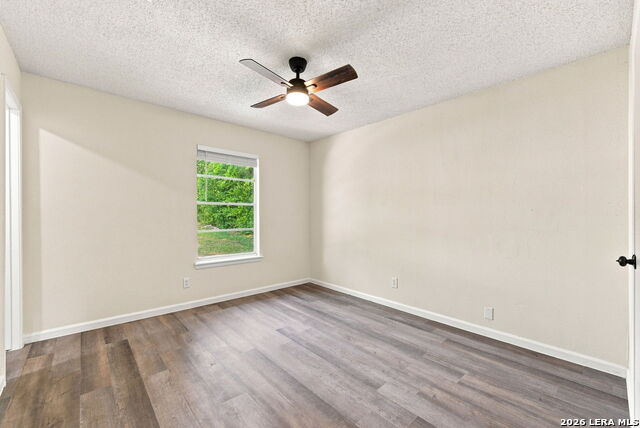 4903 Hemphill Dr Property Photo 14