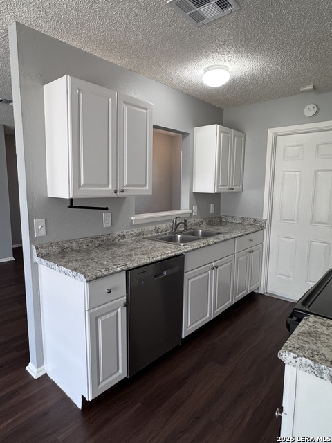 1035 Cloverbrook St Property Photo 6