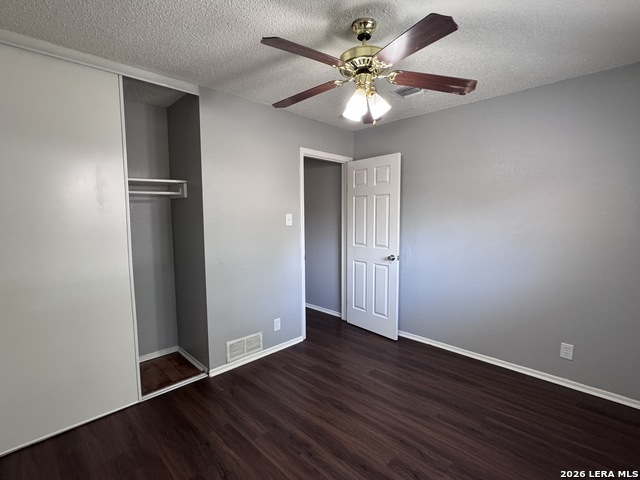 1035 Cloverbrook St Property Photo 8