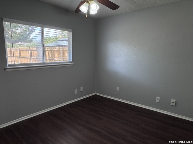 1035 Cloverbrook St Property Photo 9