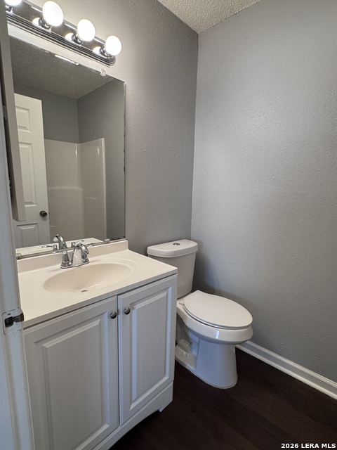 1035 Cloverbrook St Property Photo 12