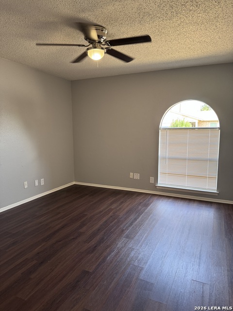 1035 Cloverbrook St Property Photo 15