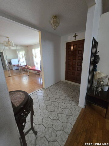 2926 Misty Park Dr Property Photo 4