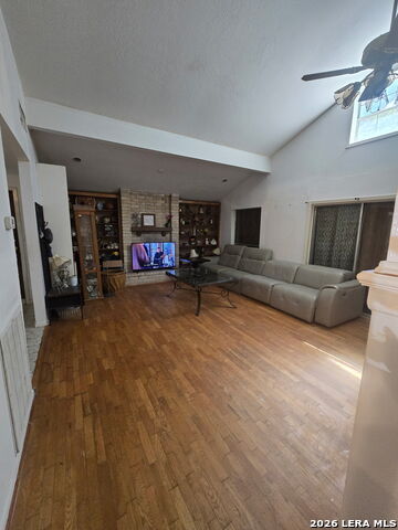 2926 Misty Park Dr Property Photo 5
