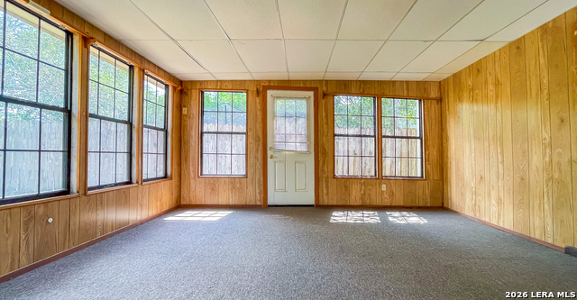 1512 E Bowie St Property Photo 15