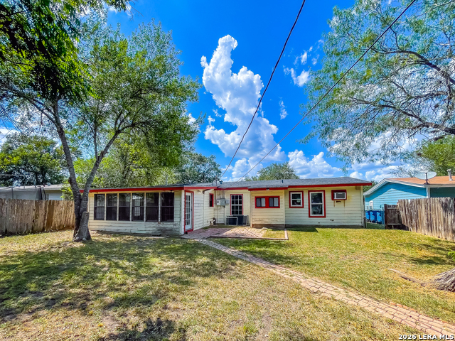 1512 E Bowie St Property Photo 17