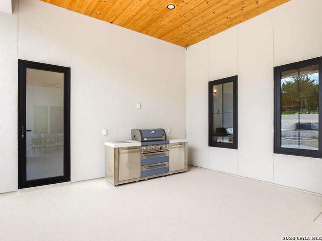 11006 Nina Rdg Property Photo 54