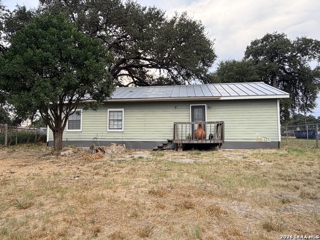 1008 N Main St Property Photo 4