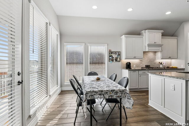 1706 Crystal Bridges Property Photo 17