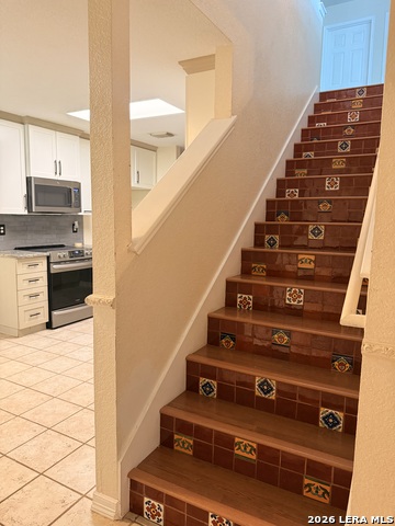 9958 Sunset Pl Property Photo 6