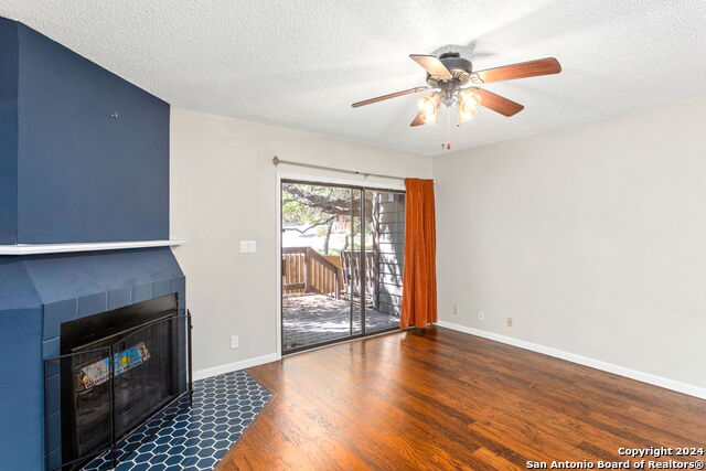 11815 Vance Jackson Rd Property Photo 5