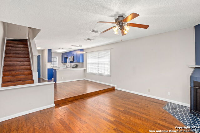 11815 Vance Jackson Rd Property Photo 6