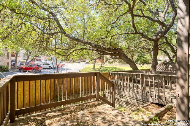 11815 Vance Jackson Rd Property Photo 10