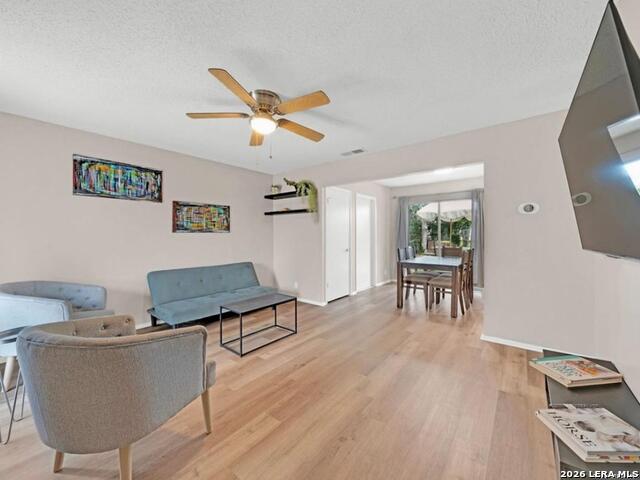 6706 Red Blf Property Photo 3