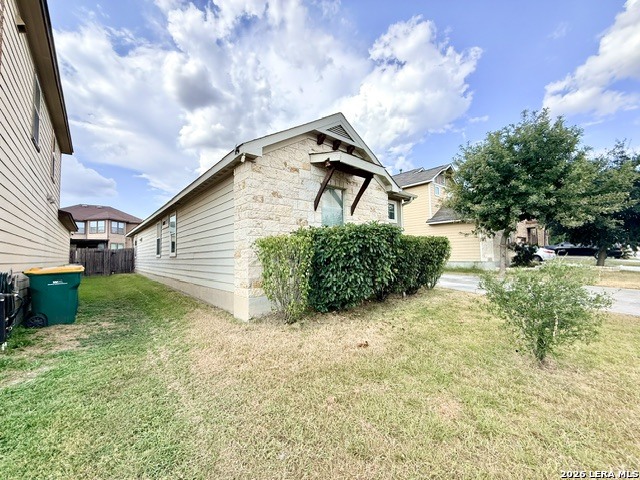 9915 Copper Rise Property Photo 3