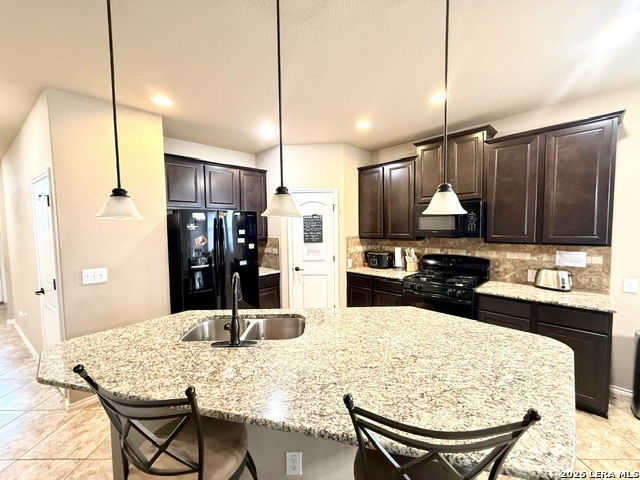 9915 Copper Rise Property Photo 13
