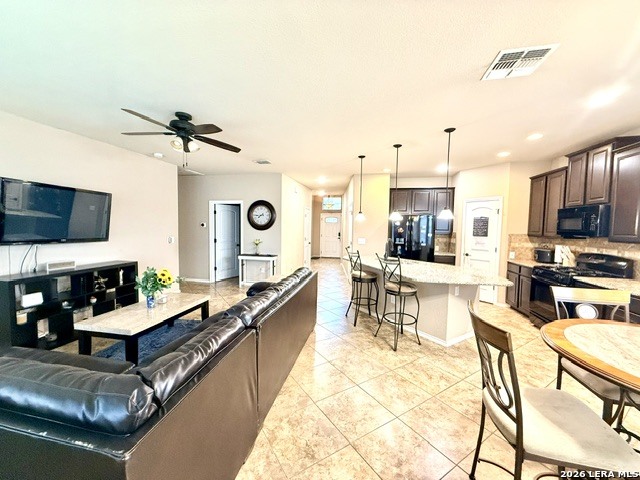 9915 Copper Rise Property Photo 16